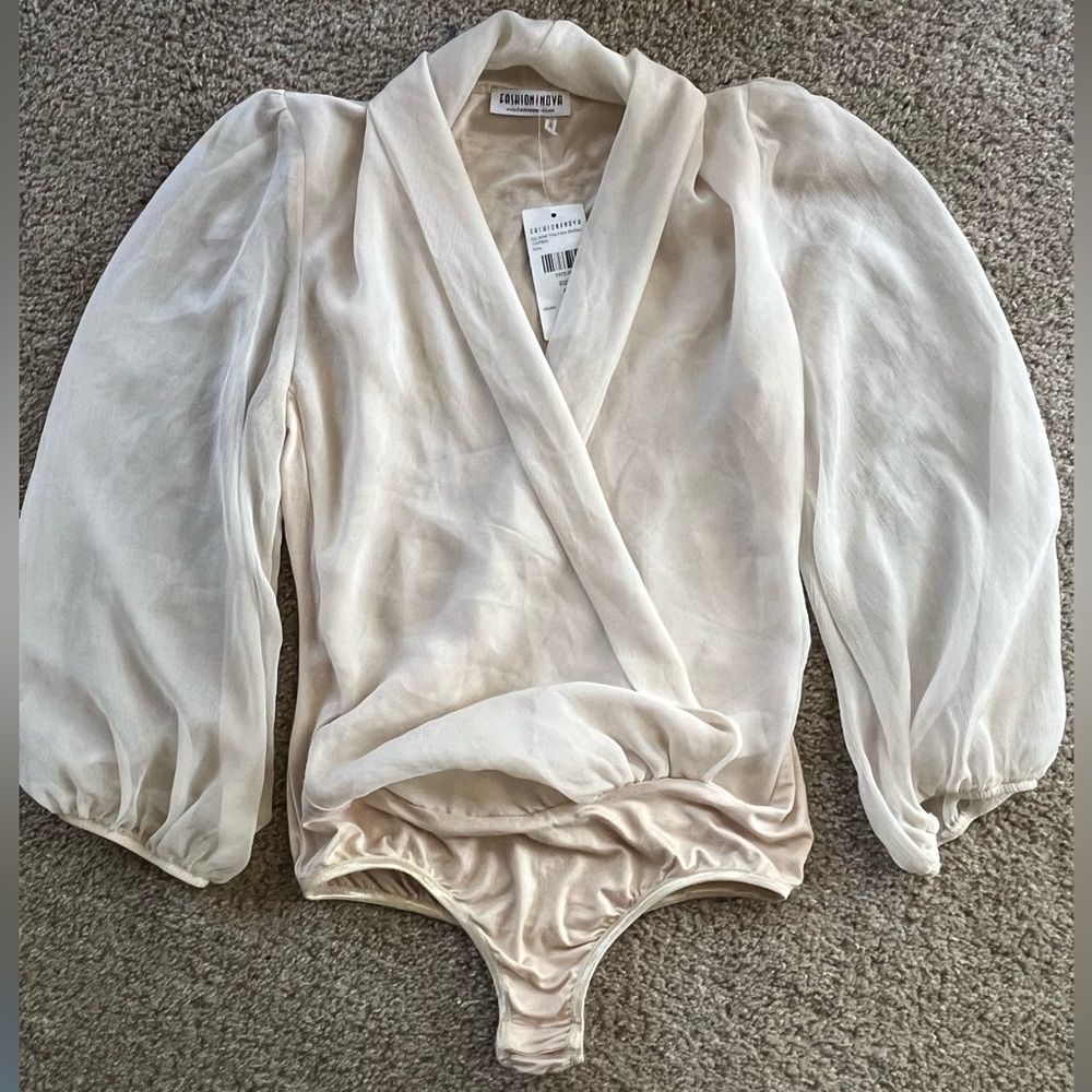 Fashion Nova Sheer Cream Long Sleeve Bodysuit NWT